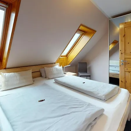 Casa de Férias Ferienbauernhof Liesenberg Jagdreihenhaus Wildente