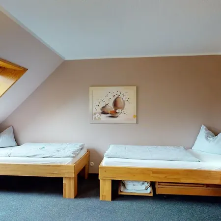 Casa de Férias Ferienbauernhof Liesenberg Jagdreihenhaus Wildente
